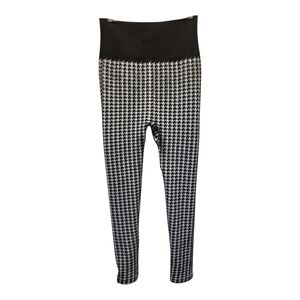 Black and White Houndstooth Leggings with Wide Comfortable Waistband - Size 1X